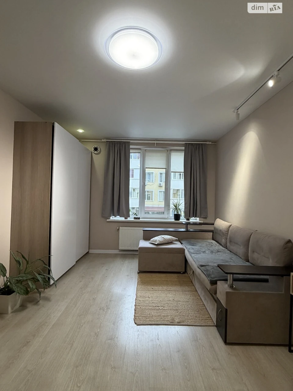 Apartment for Sale in Romanivka