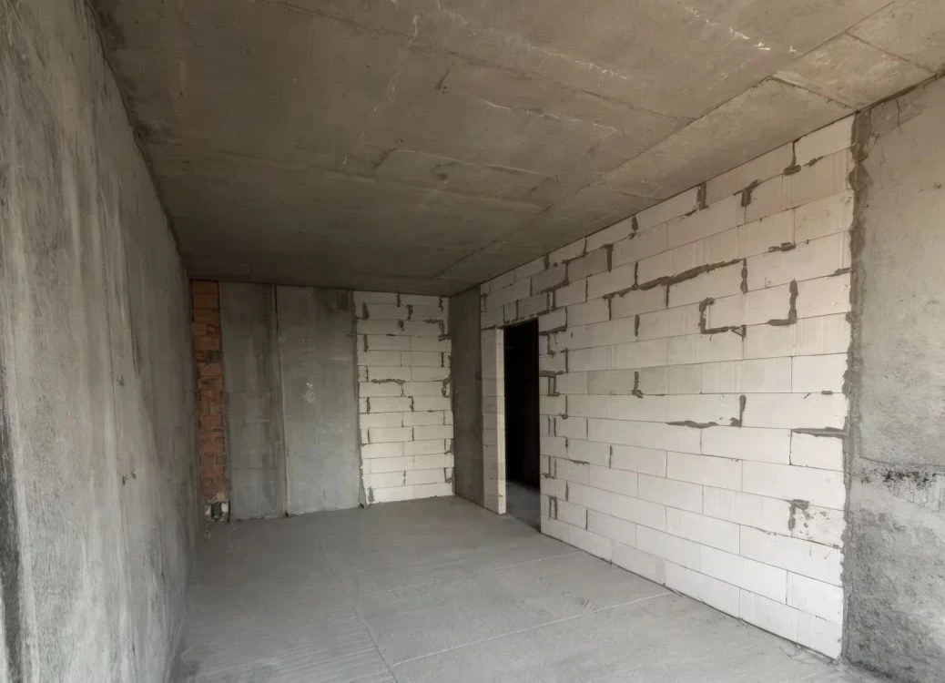 Apartment for sale in the "Irpin City" residential complex. Low floor!