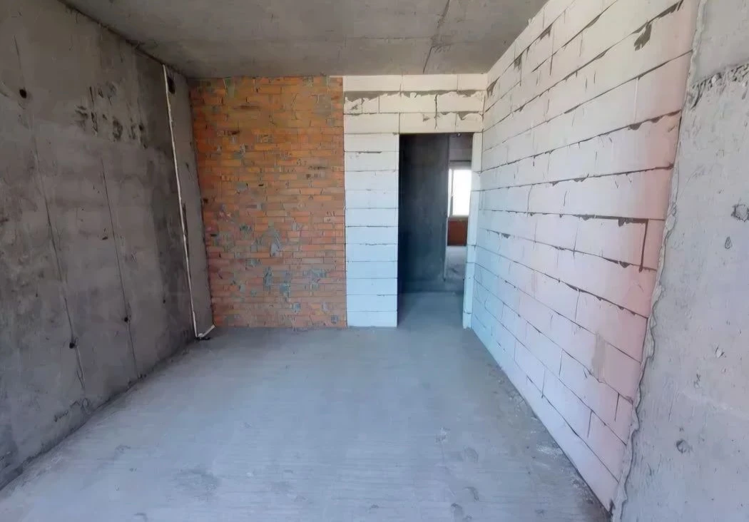 Apartment for sale in the "Irpin City" residential complex. Low floor!