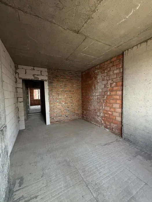Apartment for sale in the "Irpin City" residential complex. Low floor!