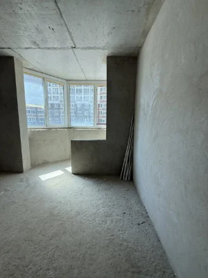 Announcement: 2-room apartment 64 m², without renovation, minimal paperwork