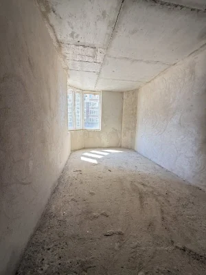 Announcement: 2-room apartment 64 m², without renovation, minimal paperwork
