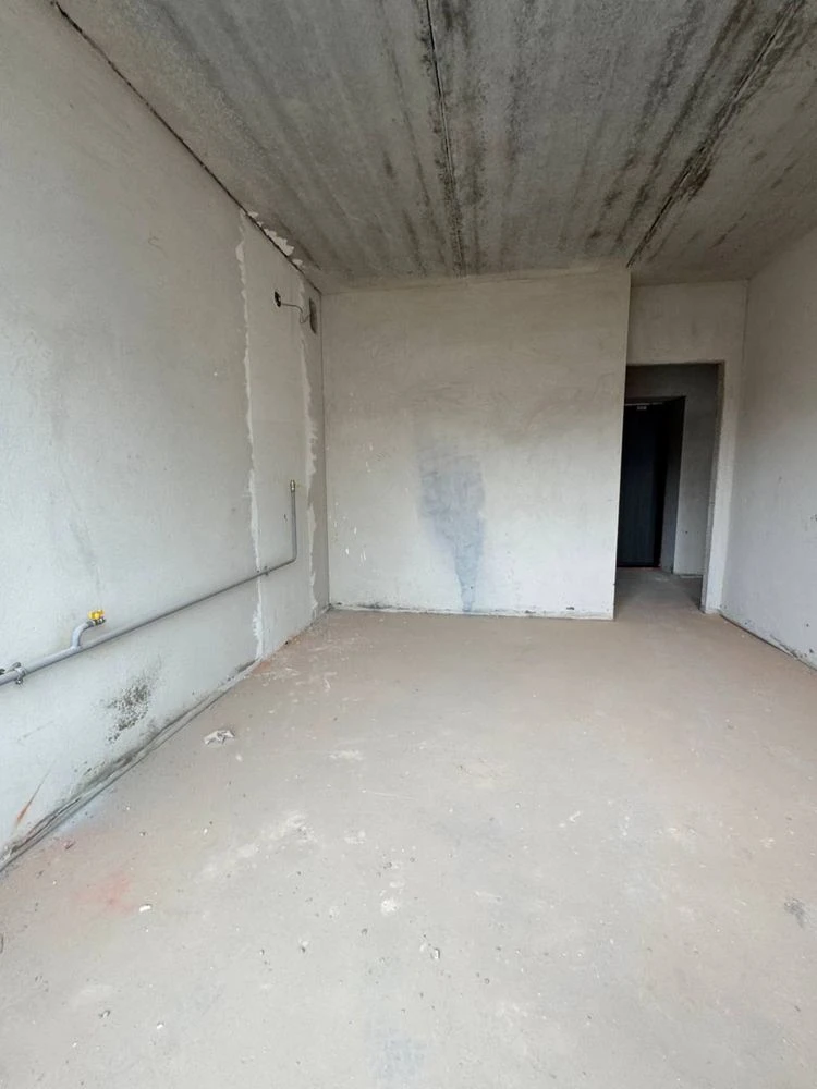 For Sale: One-bedroom apartment in Irpin, unfinished, 7th floor out of 10