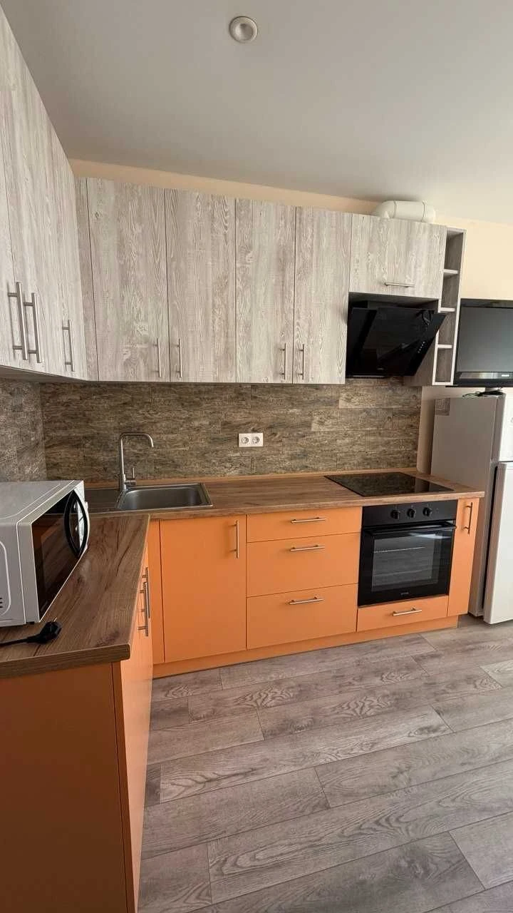 Irpin sale of a euro-2 room apartment with renovation and furniture