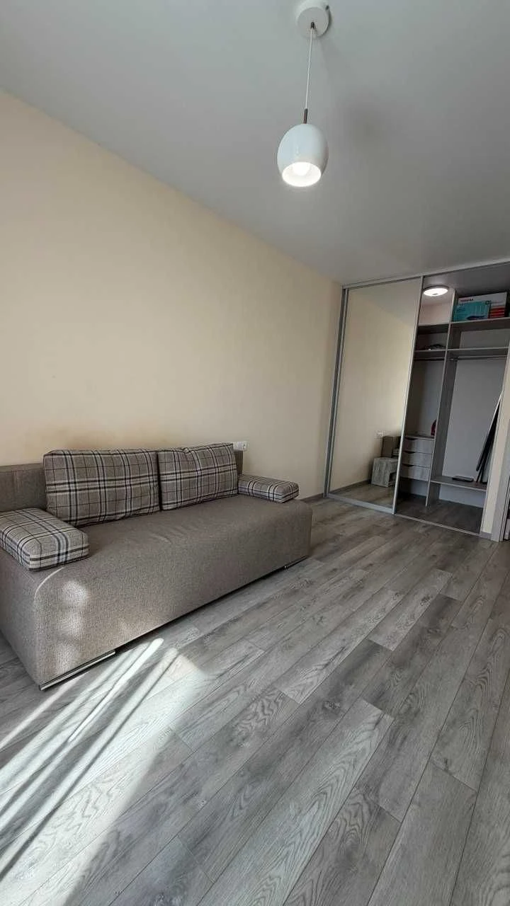 Irpin sale of a euro-2 room apartment with renovation and furniture
