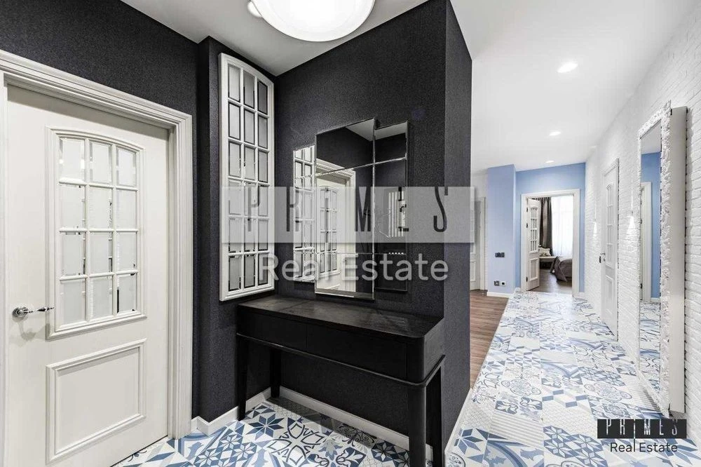 Apartment for sale in Pokrovsky Posad residential complex, 32 B Hlybochytska Street