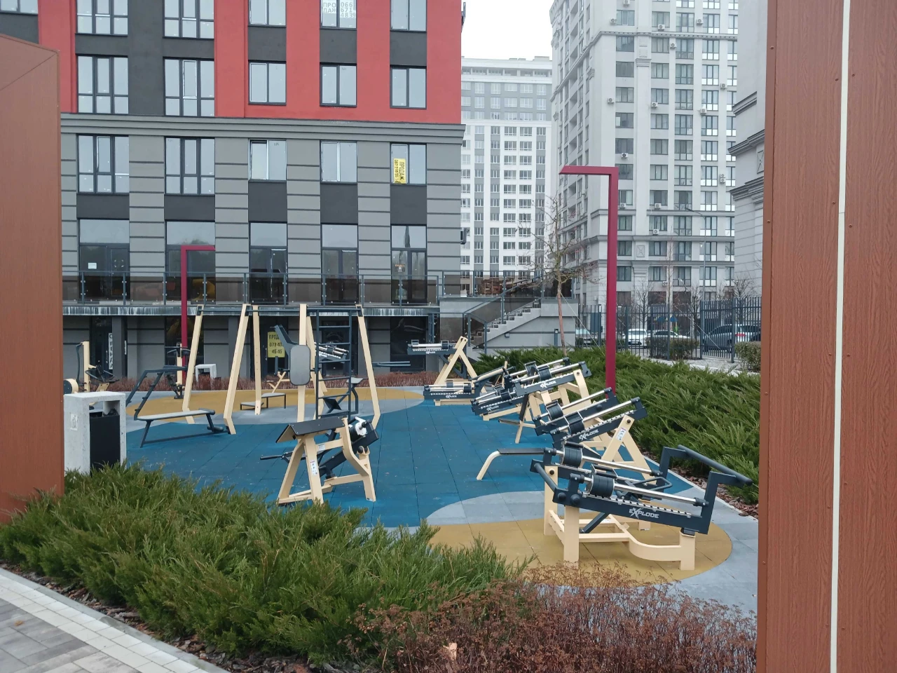 Sale of 3-room apartment in "Irin City" residential complex.