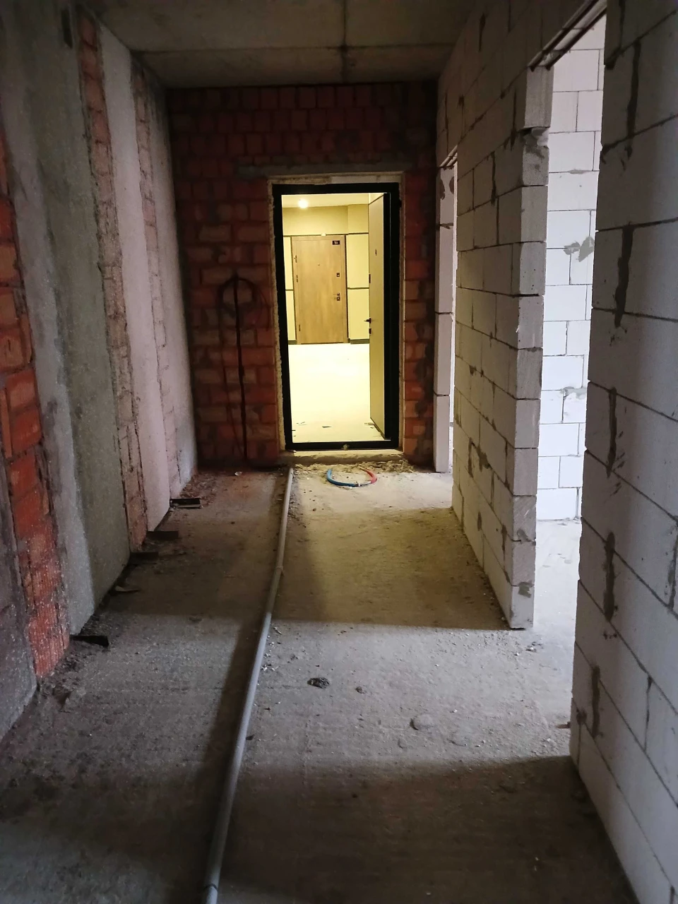Sale of 3-room apartment in "Irin City" residential complex.