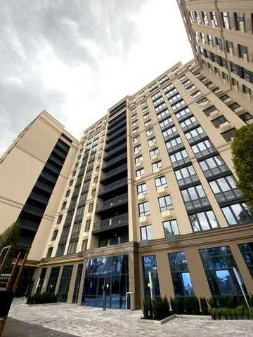2-room apartment in Irpin/Central PREMIUM residential complex/Basement parking