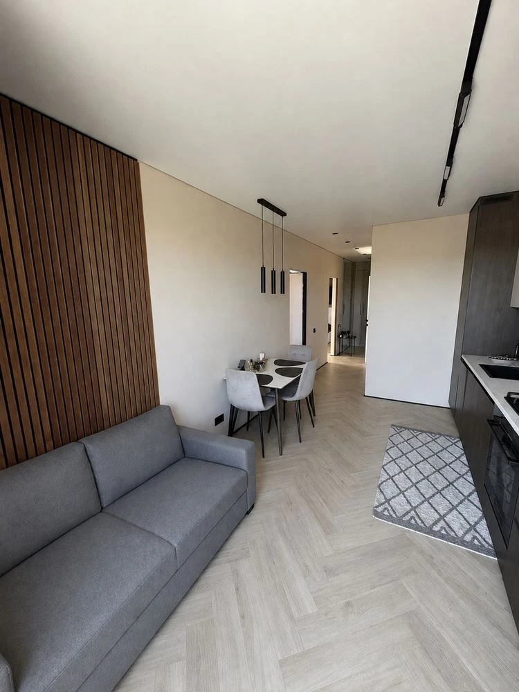 For sale, a wonderful, cozy, and convenient 2-room apartment. ЖК Молодість (Young People)