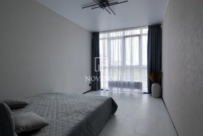 Royal Park Residence. Park Pravyka. Renovated. Furniture. Gas.