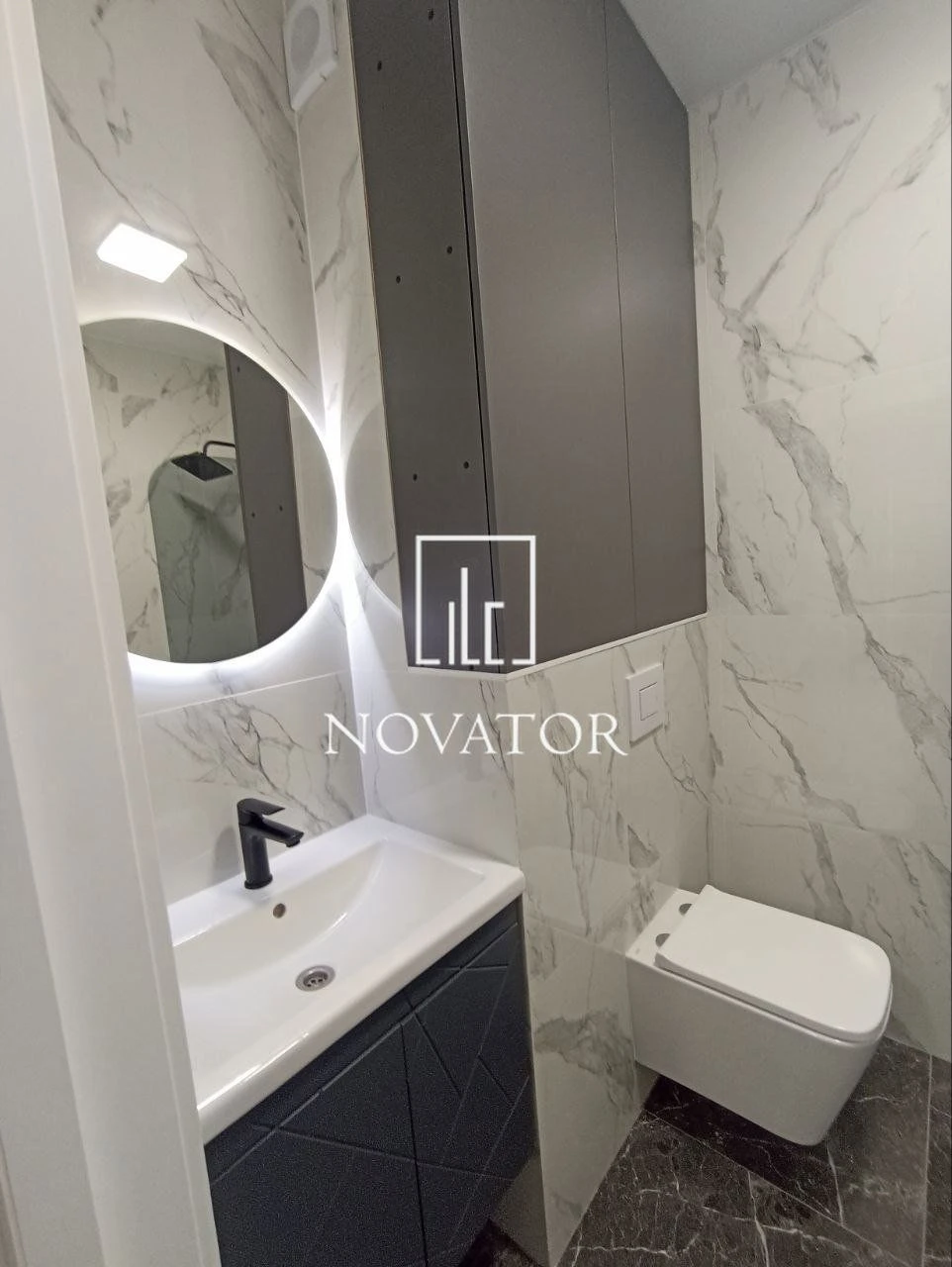 Royal Park Residence. Park Pravyka. Renovated. Furniture. Gas.