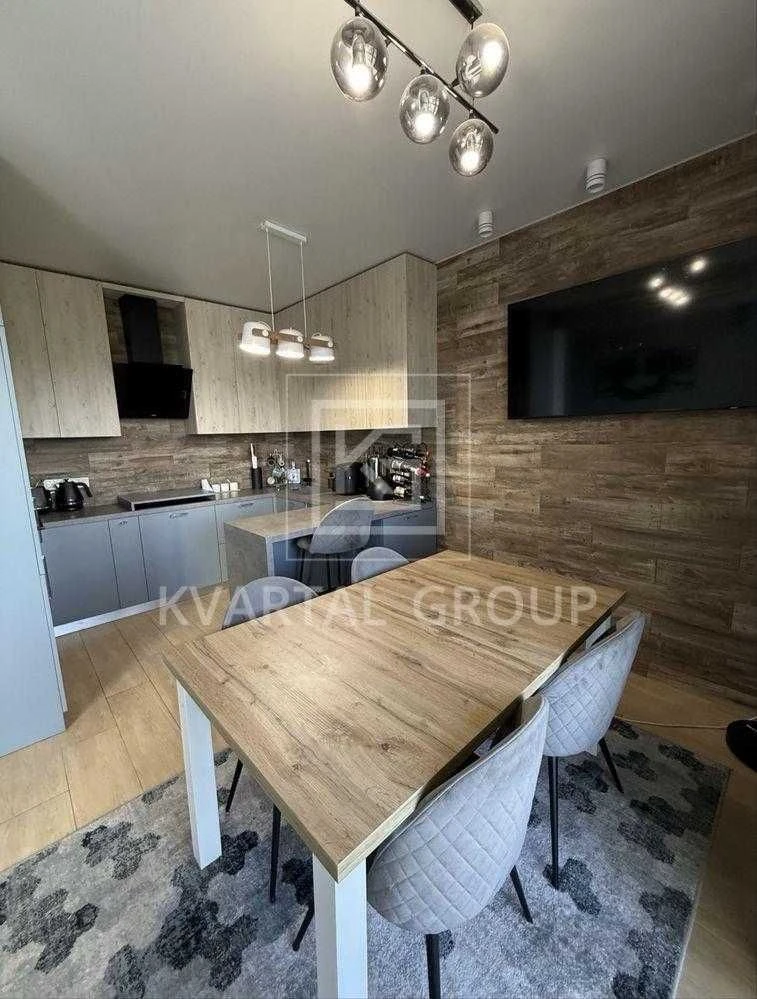 Spacious 3-bedroom apartment 80 sq m with renovation! Green Side Residence. + Storage room.