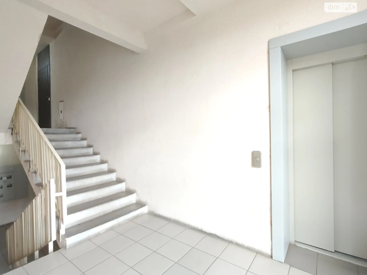 Apartment for Sale, Romaniwka