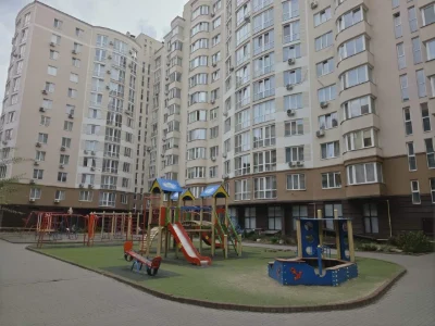 Центральний парк! Бомбосховище! Двушка з ремонтом!