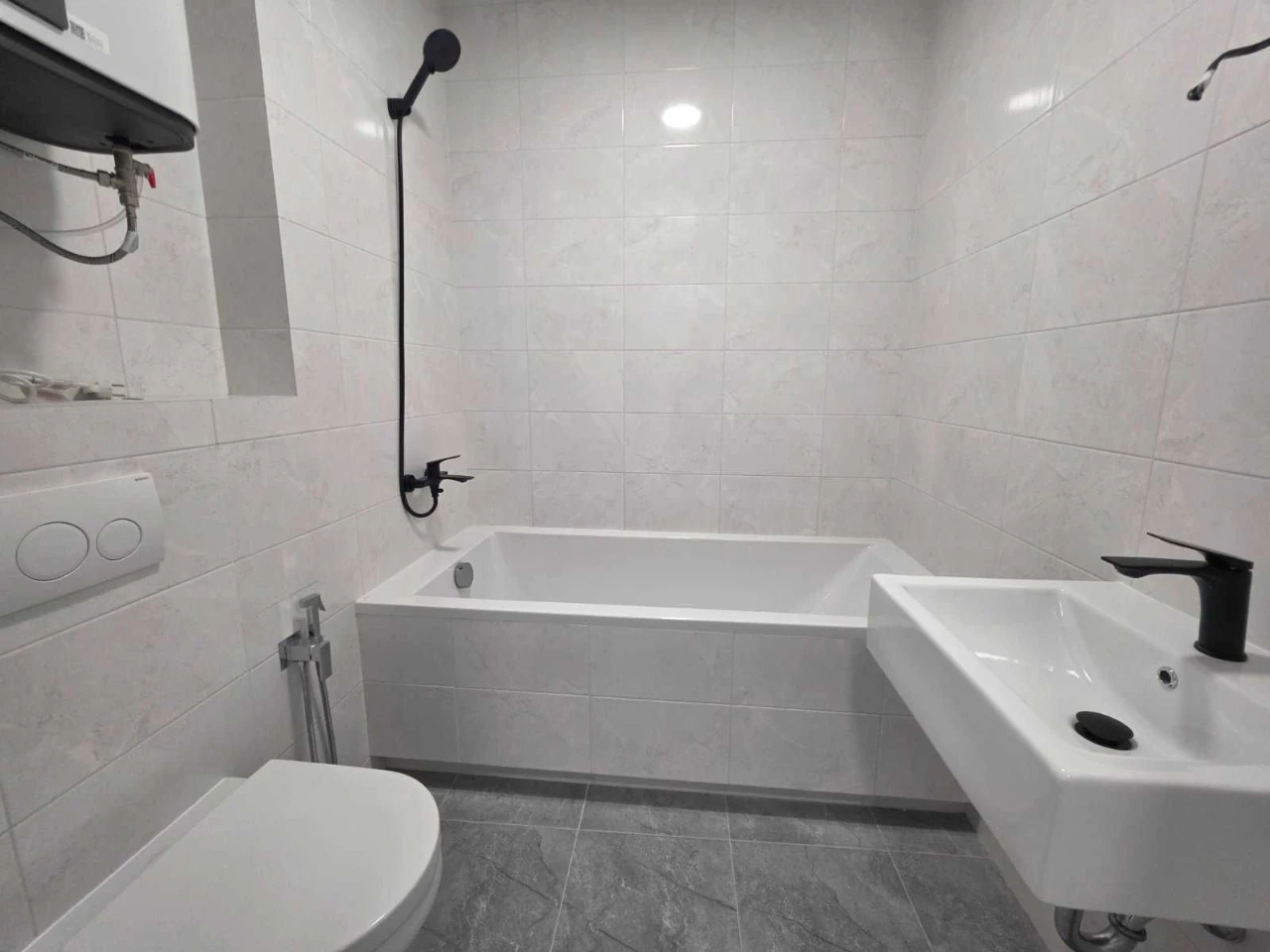 2-room apartment renovated in Synergy City
