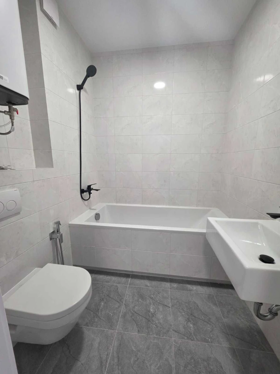 2-room apartment renovated in Synergy City