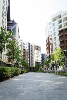 Selling apartment. Family apartment near the Embankment. Conditions for
