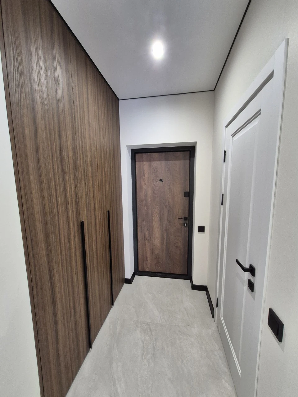 Spacious 3-room apartment | Area 72m² | 7th floor | 2 bathrooms | Available