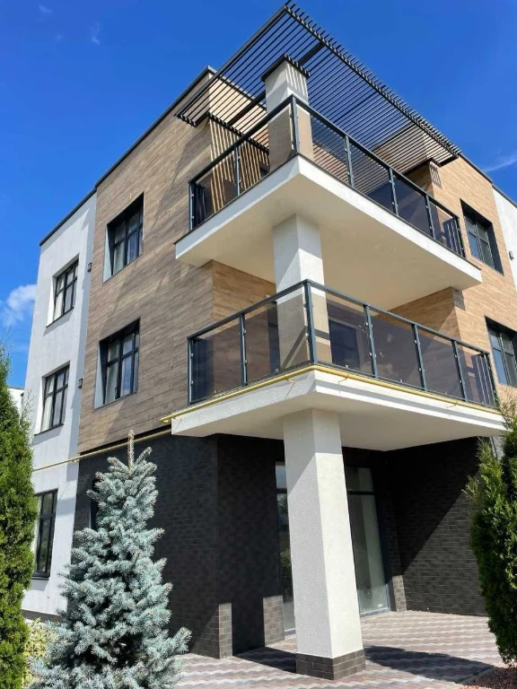 Тиша, ліс і закрита територія. Затишний ЖК Hugge Home Ірпінь