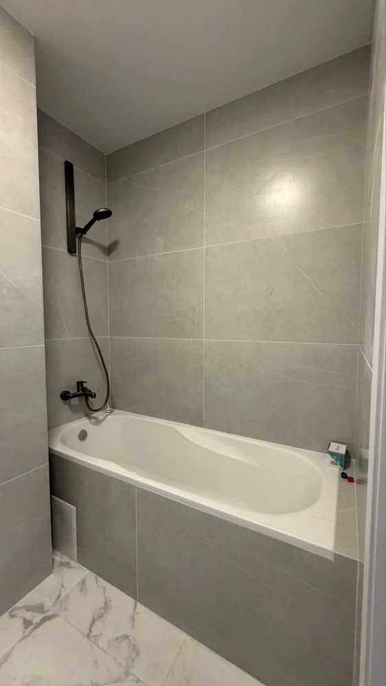 Synergia City, renovated, unfurnished, 3 floors