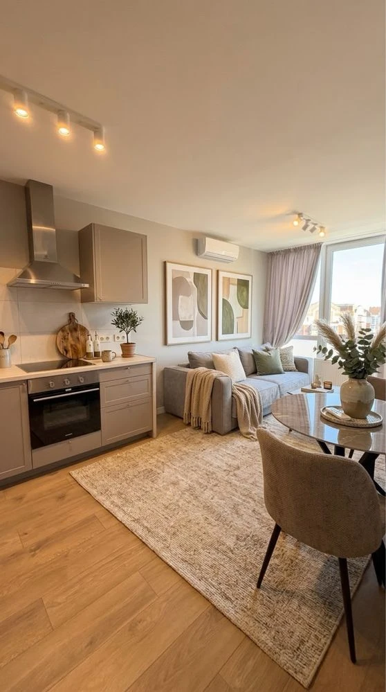 Apartment in Central Residence, 2-room, 43 sq.m. with excellent renovation