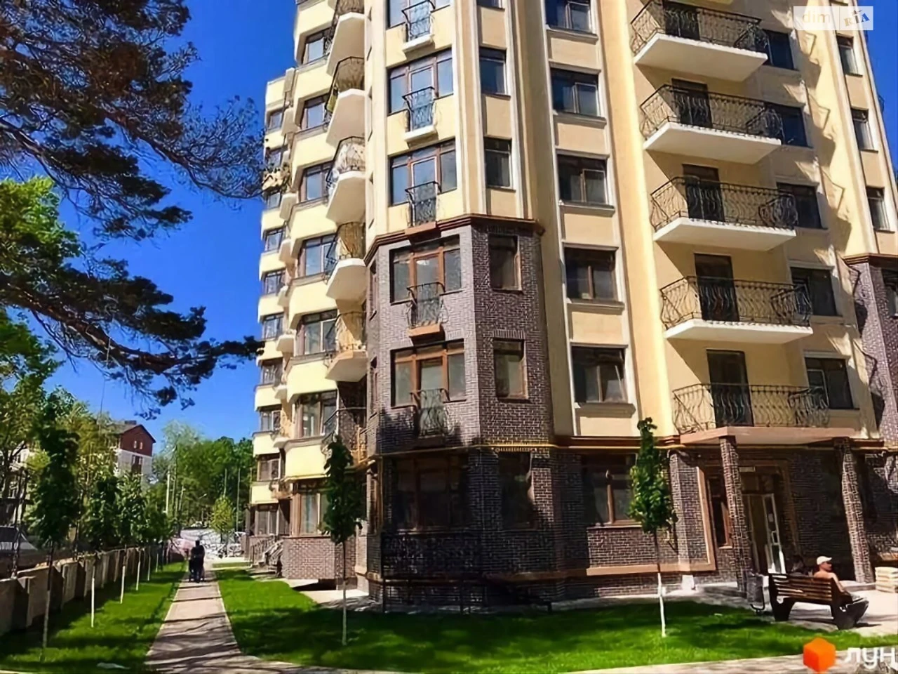 Продаж Квартира
