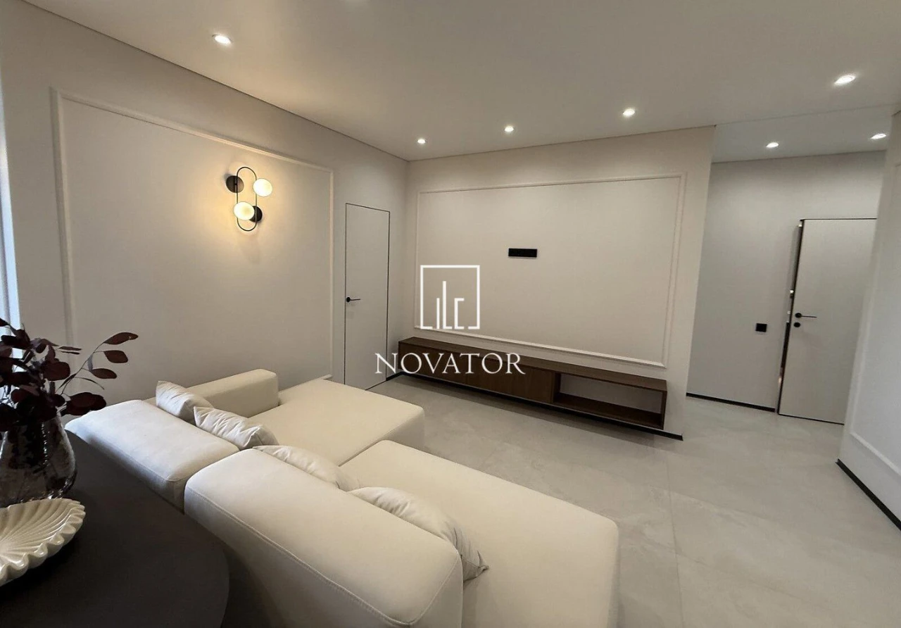 Терміново продам! Квартира, 3-кімн., 92 м², з ремонтом мебля