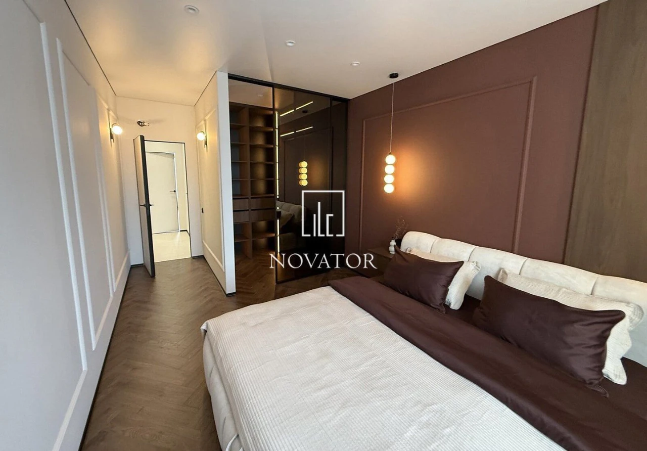 Терміново продам! Квартира, 3-кімн., 92 м², з ремонтом мебля