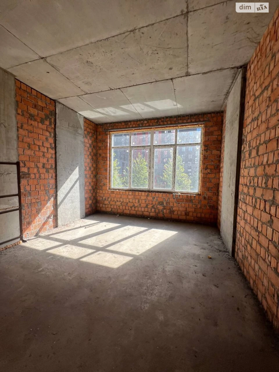 Apartment for Sale in Romaniвка