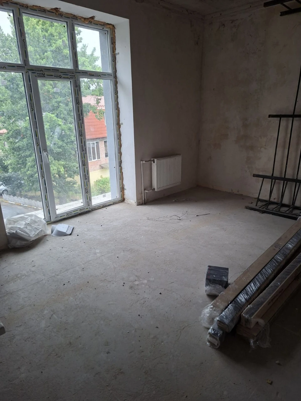 Продаж 1 кімнатноі на вул Ромоданова( Толстого) 52 А