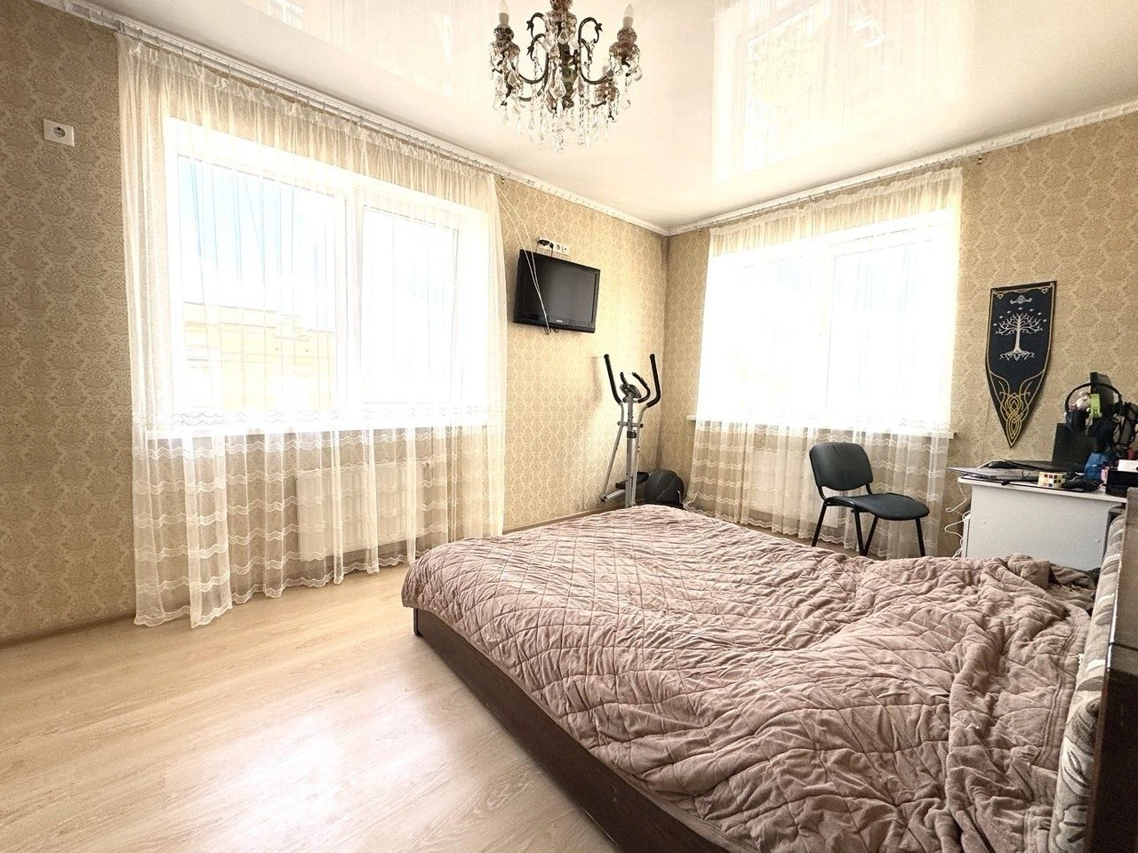Центральний парк! Квартира з ремонтом! Сертифікат, постанова