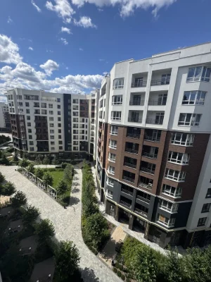 For Sale: 1-bedroom apartment in Irpin – Synerhiya City Residence, 41 m², 5/9, view of the waterfront