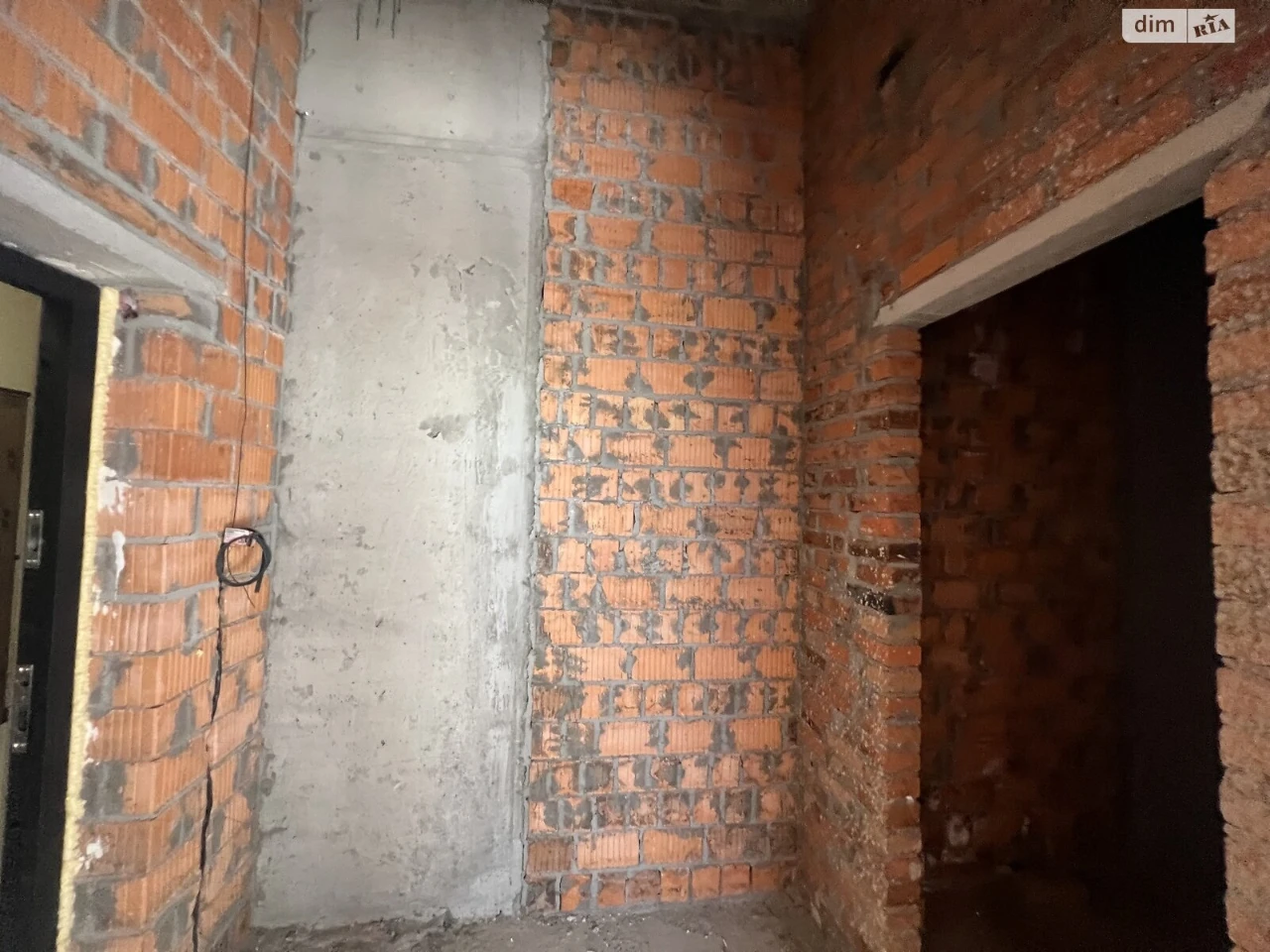 Продаж Квартира Романівка