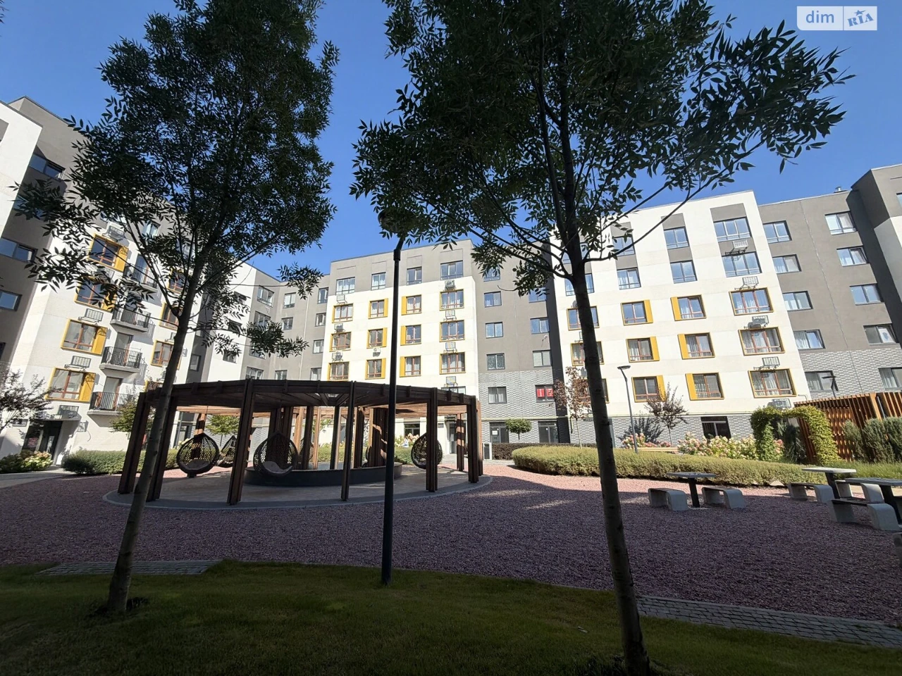 Продажа Квартиры Романовка