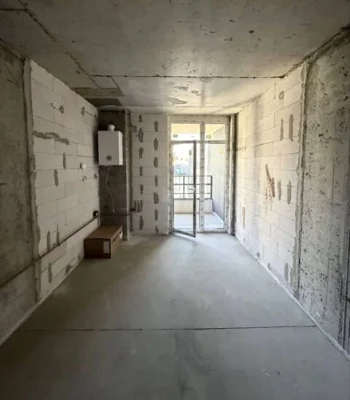Most affordable 1-room apartment in the Synergy City residential complex! Two-sided