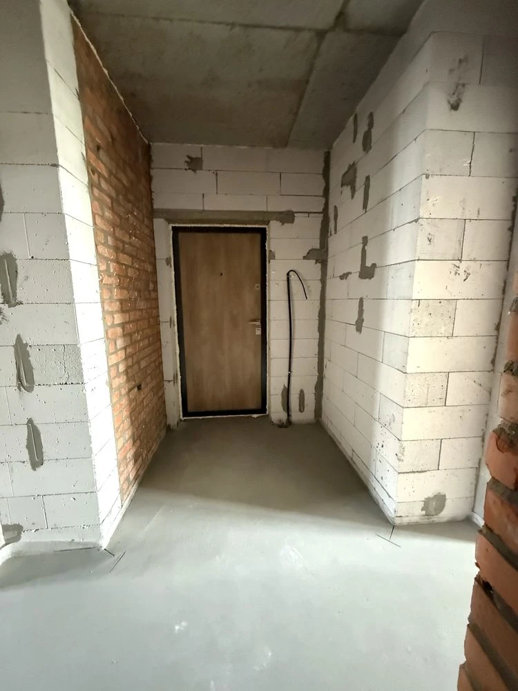 Most affordable 1-room apartment in the Synergy City residential complex! Two-sided