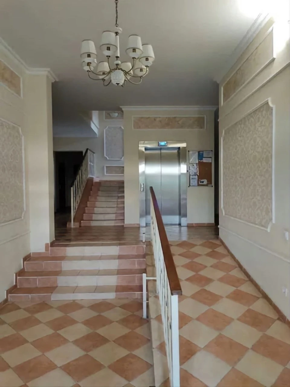 Продаж Квартира Романівка