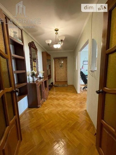 Sale of 3-room apartment 85 sq. m. on Levka Lukyanenka St. 13A • I