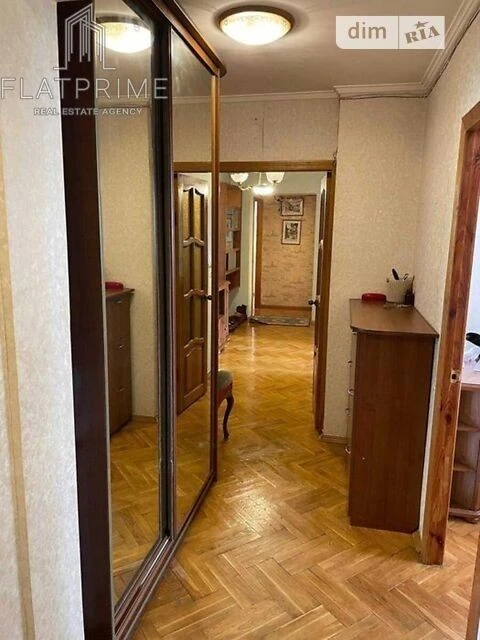 Sale of 3-room apartment 85 sq. m. on Levka Lukyanenka St. 13A • I