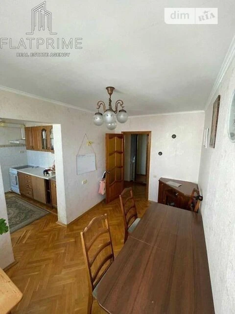 Sale of 3-room apartment 85 sq. m. on Levka Lukyanenka St. 13A • I
