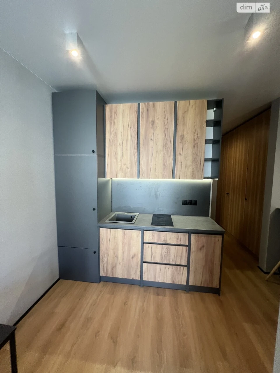 Продажа Квартиры Романівка