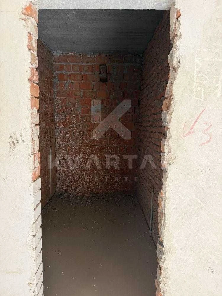 Продам 2к квартиру з кухнею-студією 63м2/Центральний Парк/Ло