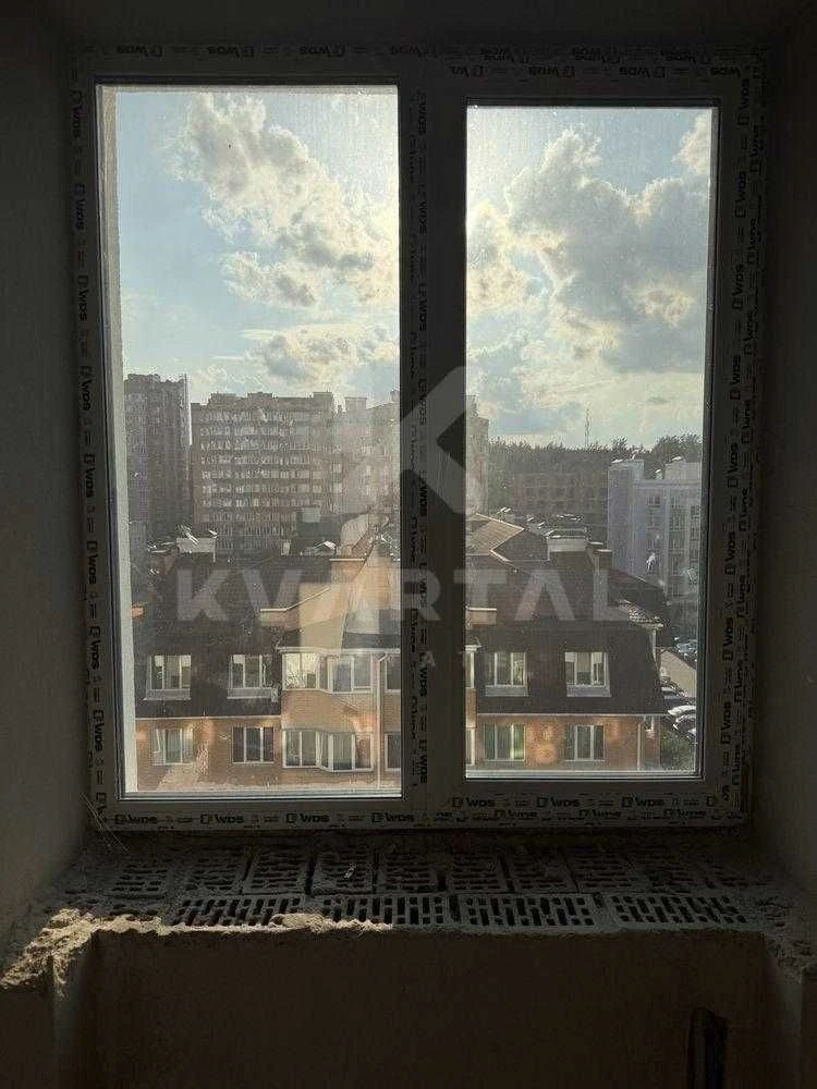 Продам 2к квартиру з кухнею-студією 63м2/Центральний Парк/Ло