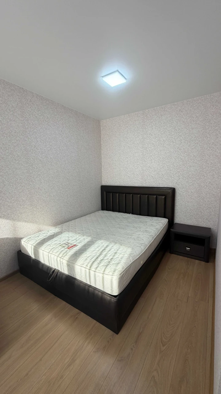 Sale of a 1-bedroom apartment near Central Park
