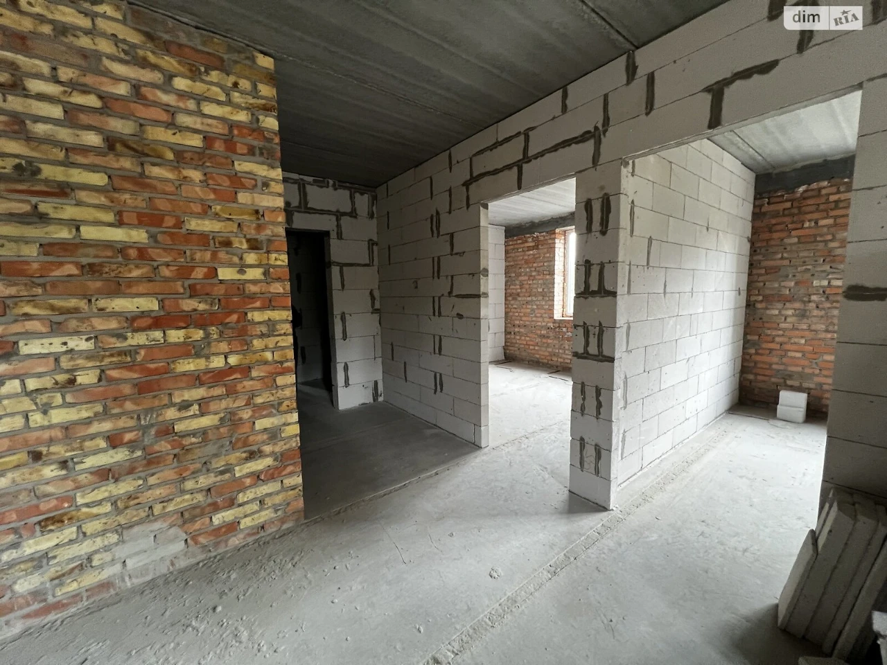 Продаж Квартира Романівка