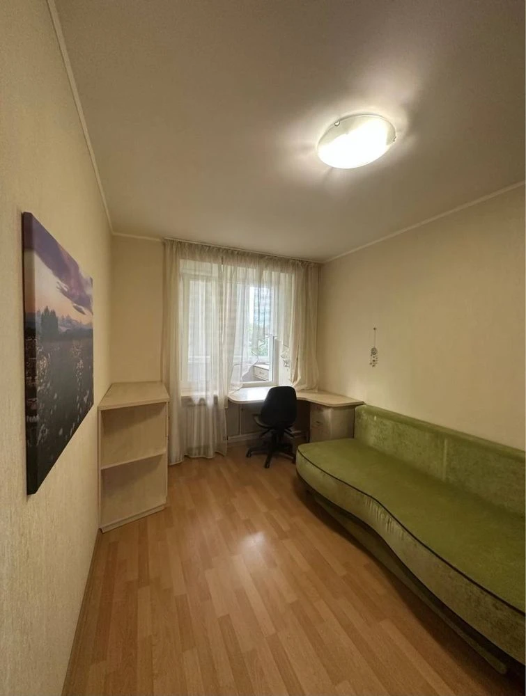Квартира в продажу, 2 окремі кімнати, 6/9 поверх