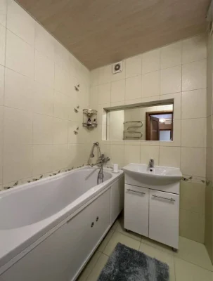 Квартира в продажу, 2 окремі кімнати, 6/9 поверх
