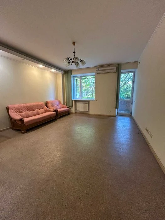 Продам 2к квартиру на ул. Суворова, 79м.кв