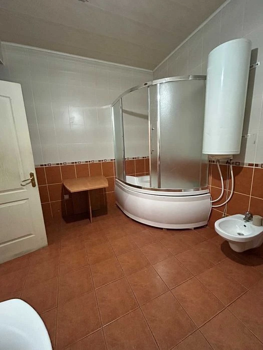 Продам 2к квартиру на ул. Суворова, 79м.кв